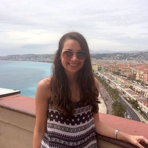 Meet your Posher, Meredith